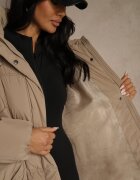 swest Jachetă Bej Oversize cu Cusături Matlasate și Glugă Galeana