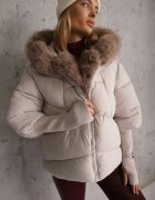 swest Jachetă de iarnă matlasată cu blăniță și manșete înalte din tricot Fikabes Gri deschis