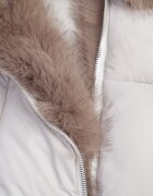 swest Jachetă de iarnă matlasată cu blăniță și manșete înalte din tricot Fikabes Gri deschis