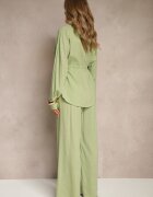 unigirl Compleu Verde din Vâscoză Pantaloni Largi și Cămașă Strânsă în Talie Divanea