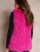  Vestă fucsia pufoasă din blană decorată cu imitație de piele Tekllesa
