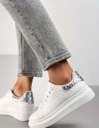 vices Adidași Alb-Argintii pe platformă joasă în stil clasic Lucid Dream