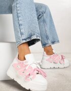 vices Adidași Alb-Roz pe Talpă Plată cu Aplicație Geometrică Nelenith