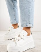 vices Adidași Albi pe Talpă Plată cu Ornamente Metalice și Șireturi Neladith