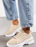 vices Adidași Bej Doreania