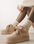 vices Adidași Bej închis cu platformă îmblăniți Naleris