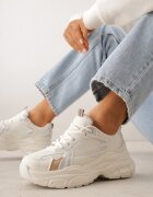vices Adidași Bej pe platformă geometrică cu perforații Elinata