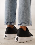 vices Adidași Negri Decorați cu o Stea și o Inserție Strălucitoare Oranatta