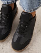vices Adidași Negri joși cu Cusături Decorative Redala