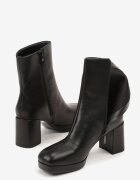 vices Botine Negre cu platformă și toc decorate cu vârf pătrat Faleanna
