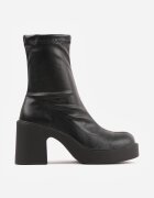 vices Botine Negre cu tijă mulată pe toc gros și platformă Russona