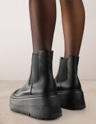 vices Botine Negre pe platformă stil ghete Chelsea Radvire