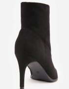vices Botine Negre pe Toc Stiletto cu Tija Aderentă Mesiella