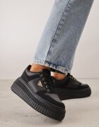 vices Chunky Adidași Negri cu Aplicație Triunghiulară pe Platformă Cezaline