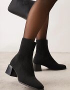 vices Ghete negre la gleznă din material elastic cu toc geometric Aidara