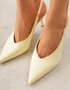 vices Pantofi cu toc galbeni slingback cu decupaj în V tonal