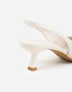 vices Pantofi cu toc Sandale Bej pe toc pisicuță Tip slingback Decorate cu aplicație metalică Lilarunea