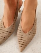 vices Pantofi cu toc Slingback Bej închis cu toc pisoi cu partea superioară ajurată Klephei