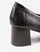 vices Pantofi în stil mocasin cu toc gros și branț din piele naturală Ilati Negri