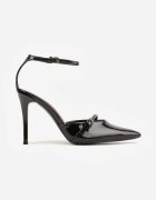 vices Pantofi stiletto Negre cu Luciu Lăcuit și Cataramă Decorativă Tilonea
