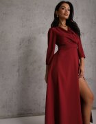 vices Rochie Elegantă Bordo cu croială petrecută Decorată cu aplicație în talie Zilendra