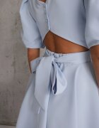 vices Rochie elegantă cu mâneci bufante spate descoperit și tip cravată Haritte Albastră