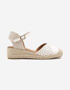 vices Sandale Albe pe Pană Împletită în Stil Boho Erathria