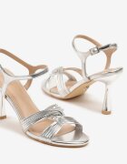 vices Sandale Argintii pe toc stiletto Decorate cu sclipici Dorittia