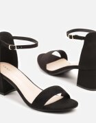 vices Sandale Basic Negre cu toc gros cu baretă în jurul gleznei Varhira