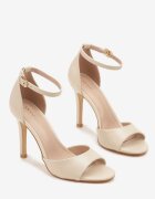 vices Sandale Bej cu toc stiletto cu vârf rotund Katoria