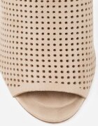 vices Sandale Bej Perforate cu toc stiletto Selanna