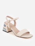 vices Sandale cu toc mic și modele geometrice Hellaria Bej