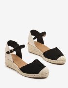vices Sandale Negre pe platformă împletită în stil Boho Erathria