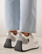 vices Sneakers Albi cu platformă decorate cu aplicație și imprimeu leopard Selothiel