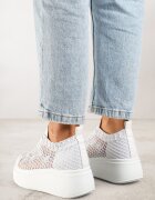 vices Sneakersi albi ajurați pe platformă Halvisa