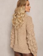 wool fashion Maletă Bej Clasic cu Împletitură Decorativă pe Mâneci Biska