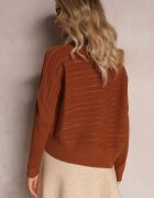 wool fashion Pulover Asimetric Maro din Lână Decorat cu Imprimeu în Relief Aurorrsa
