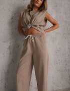 yu & me Pantaloni Casual Barrel High Waist cu elastic și tip cravată în talie Janesa Bej