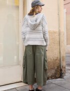 Stradivarius Bermude Cargo Din Serj Kaki 40