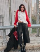 Stradivarius Bermude Din Imitație De Piele Cu Pense Negru 42