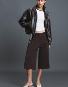 Stradivarius Bermude Elegante Cu Talie Încrucișată Maro 44
