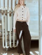 Stradivarius Cardigan Din Tricot Cu Guler Înalt Și Nasturi Vanilie L