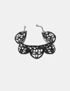 Stradivarius Colier Choker Cu Oglinzi Și Margini Ondulate Negru Os