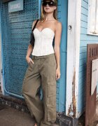 Stradivarius Corset Din Dantelă Cu Balene Ecru L