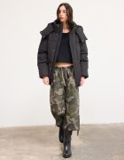 Stradivarius Geacă Matlasată Oversize Cu Glugă Negru Xs