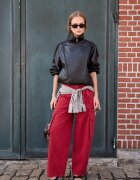 Stradivarius Pantaloni Barrel Cargo Roșu 36