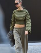 Stradivarius Pantaloni Barrel Jogger Largi Maro Xl