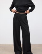 Stradivarius Pantaloni Cu Pense Și Textură Fină Negru Xl