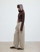 Stradivarius Pantaloni Cu Pense Și Textură Moale Albastru Spălat L