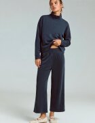 Stradivarius Pantaloni Culotte Fini La Atingere Bleumarin Închis L